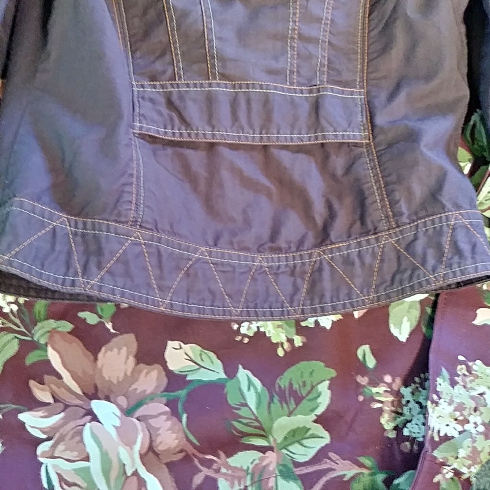 Ada jacket - Picture 6 of 6